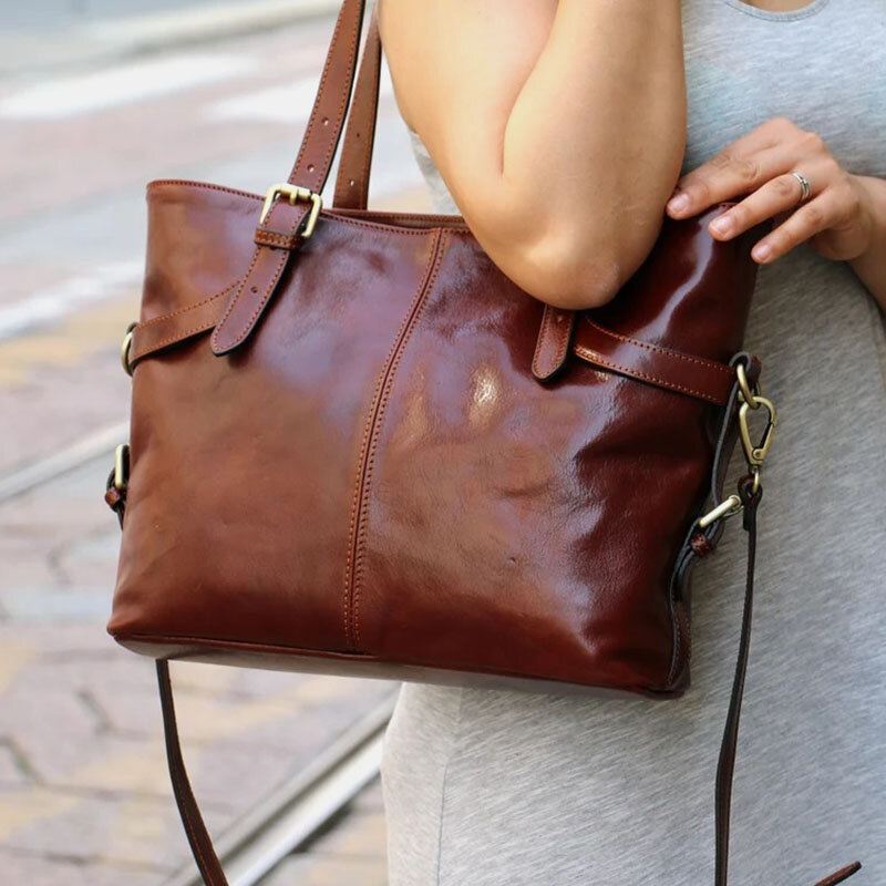 Vintage Suuren Kapasiteetin Vedenpitävä Crossbody-laukku Keinonahkainen Muunnettavissa Oleva Olkalaukku