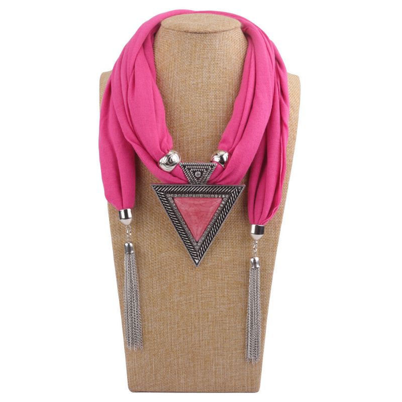Bohemian Metal Geometric Triangle Hartsi Riipus Kaulakoru Metalliketju Tupsu Monikerroksinen Kaulakoru