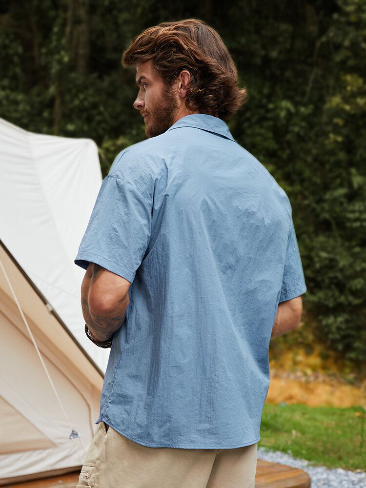 Miesten Yksinkertainen Rintatasku Camping Style Kaikki Yhteensopivat Paidat Joissa Silmälasit Kaulanauha