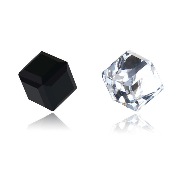 Luova Unisex Cubic Crystal Magneettinen Clip Korvakoru Muotimagneetti Ei Lävistystä Värikkäät Korvakorut