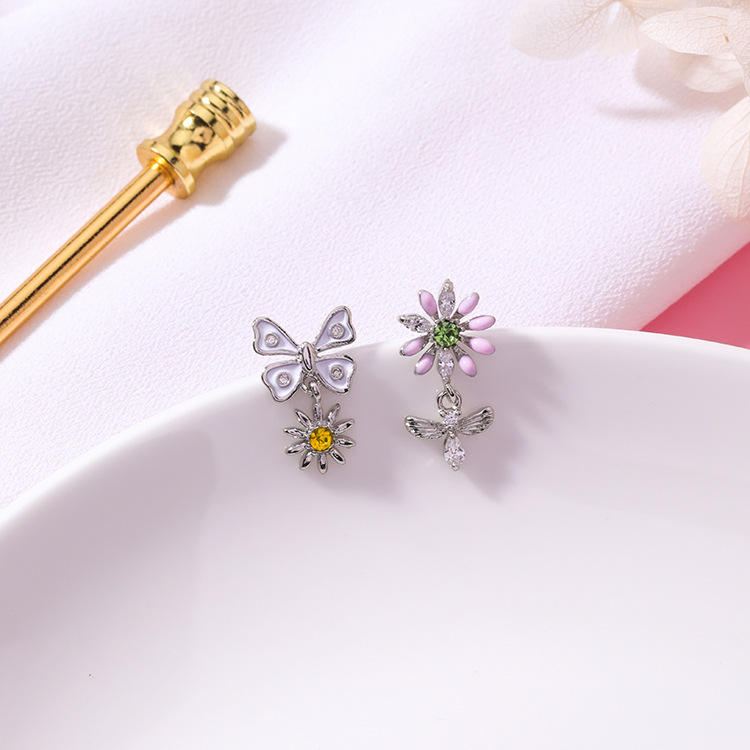 Sweet Flower Butterfly Stud Korvakorut Anallergiset Sterling Hopea Neula Strassikivi Naisten Korvakorut