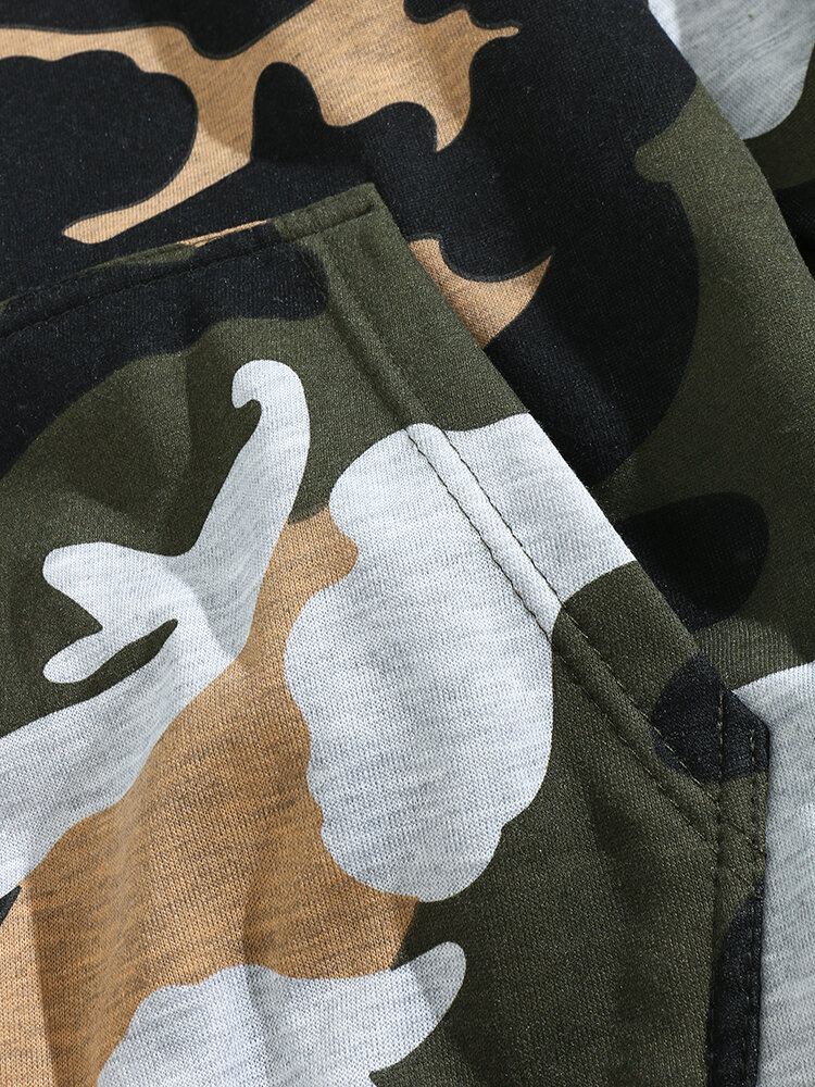 Miesten Camo Print Kangaroo Pocket Bodycorn Helma Rento Huppari