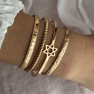 4 Kpl Trendikäs Luova Kulta Avaava Heart Star Moon Design Rannekorusarja Naisten Rannekoru Korut