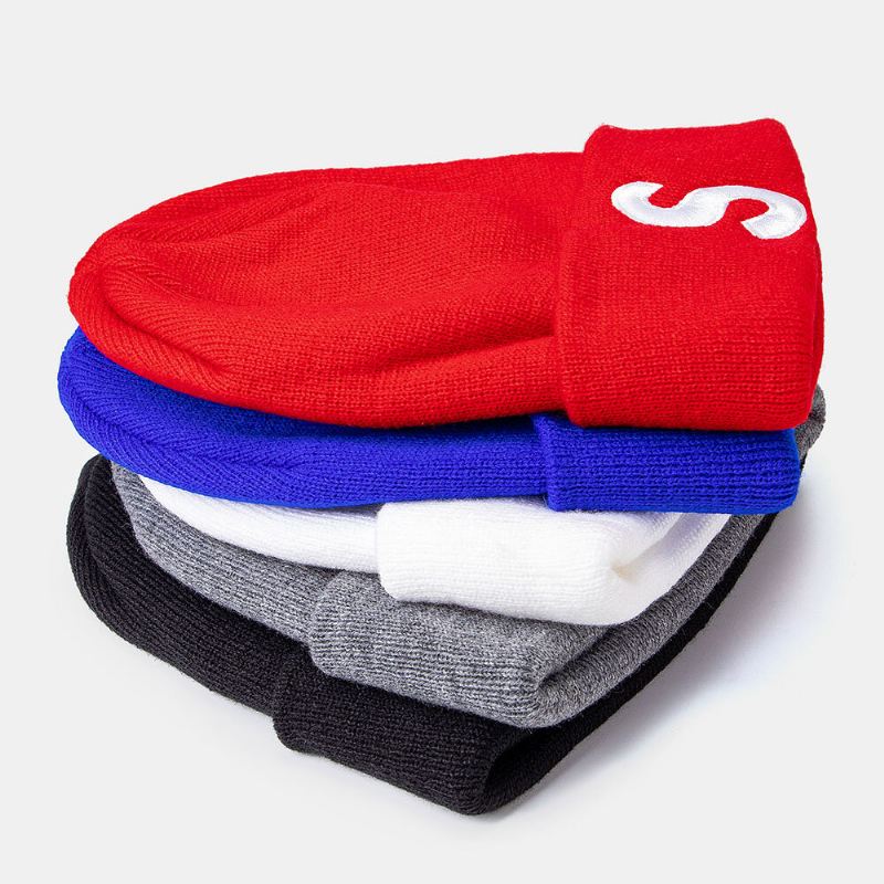 Unisex Pehmo S-kirjaimella Brodeerattu Hip-hop Lämmin Reunaton Pipo Landlord Cap Neulottu Hattu