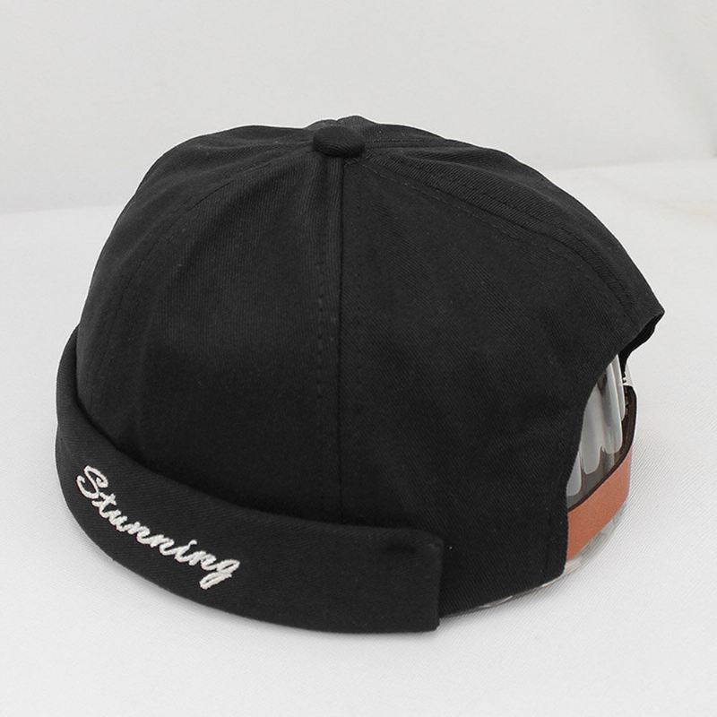 Unisex-puuvilla Yksivärinen Kirjainkirjonta Täysin Sopiva Reunaton Pipo Landlord Cap Skull Cap