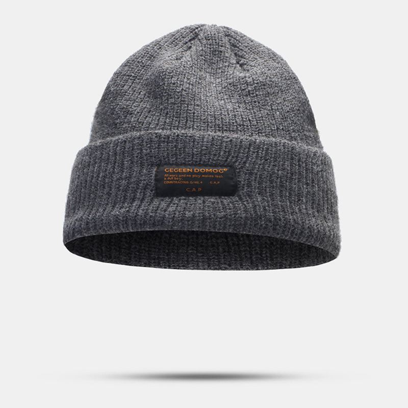 Unisex-villainen Kirjainmerkki Patch Neulottu Hattu Retro Casual Talven Lämmin Säädettävä Reunaton Pipo
